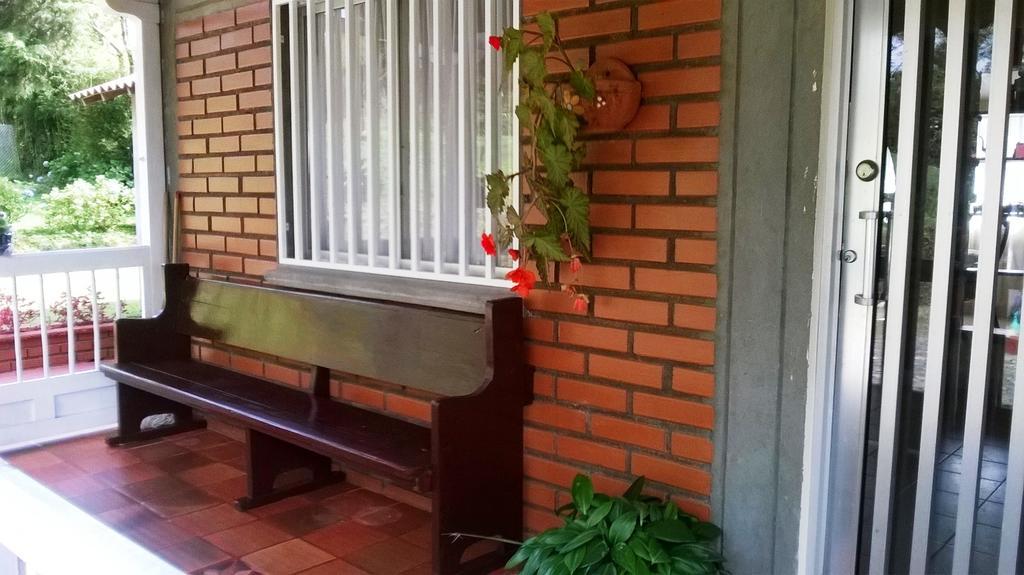 La Gaviota Bnb Panzió Filandia Kültér fotó
