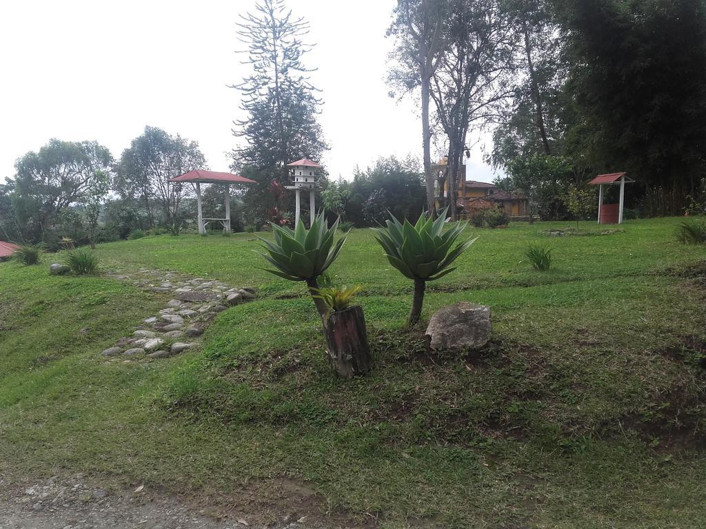 La Gaviota Bnb Panzió Filandia Kültér fotó