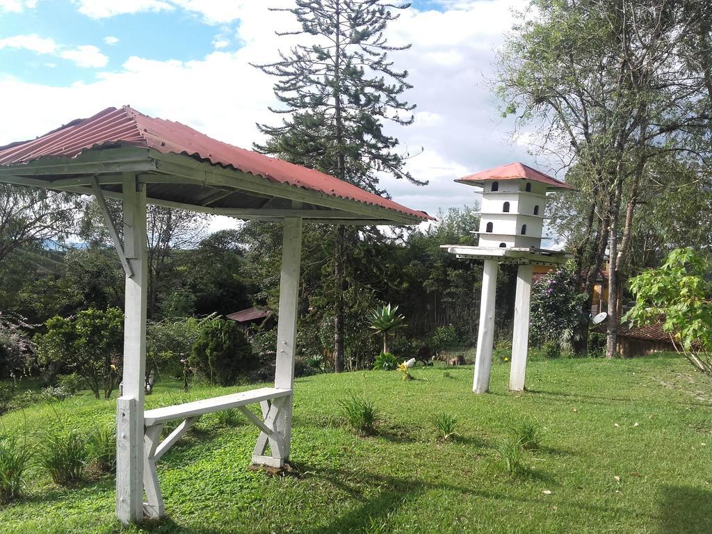 La Gaviota Bnb Panzió Filandia Kültér fotó